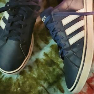 Vintage Adidas Pace Sneaker